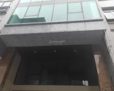 Cho thuê nhà riêng tại Bạch Mai, Hai Bà Trưng 140m2 9 tầng, MT 9m ốp kính có thang máy, 130 tr