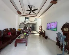 Chính chủ cần bán nhanh nhà 3 mê 4 phòng ngủ. Giá cực tốt