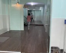 Cho thuê nhà nguyên căn đường Đồng Xoài gần chợ Hoàng Hoa Thám DTSD 140m2