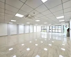 Sàn 90m2/MT 5m Lê Trọng Tấn chỉ 10tr/tháng, vị trí đắc địa, tòa nhà chuẩn hiện đại
