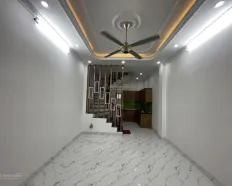 Cho thuê nhà mặt ngõ 61 Phố Nguyễn Bá Khoản Diện tích 60 mét mặt tiền 7 mét x 5 tầng