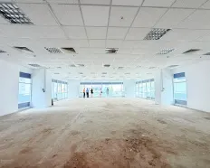 Sàn VP Nguyễn Đình Chiểu (Q3) | P. Xuân Hòa- DT: 378m2 - Trần cao 4m5 - bàn giao hoàn thiện