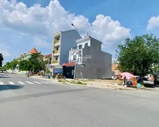 Siêu ngon, lô đất KDC Êm Đềm, 90m2, ngang 5m, đối diện công viên, GPXD 5 tầng, 6,6 tỷ
