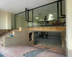 Cho thuê nhà đẹp Nguyễn Chánh - Mạc Thái Tông 140m x 5 tầng, có hầm, ô tô tránh đỗ quanh Giá 50tr