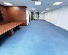 Cho thuê gấp văn phòng 135m2 tại 76 Trần Thái Tông - Giá 20 tr/tháng