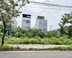 Trung Lương 10 - Đảo VIP - Hòa Xuân. Số nhà 79 gần ngã tư.