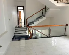 Cho thuê nhà nguyên căn mới đẹp, full nội thất3 tầng MT trương định, bãi tắm biển mân thái, S.trà