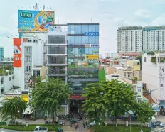 Văn phòng view sông Bến Vân Đồn Q4 - 180m2 chỉ 40 triệu/tháng đã gồm phí quản lý - Free gửi xe