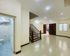 Cho thuê nhà 3 phòng ngủ khu phố Quảng An, Tây Hồ Hà Nội: 0981 222