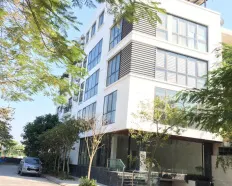 Cho thuê nhà số 19 ngõ 1 Phố Việt Hưng, 5 tầng nổi, 1 tầng hầm, LH 0935 262