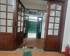 Cho thuê nhà 5 tầng khu phố yên hoa tây hồ hà nội