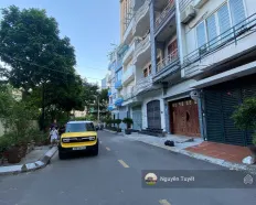 Cho thuê nhà số 23 ngõ 29 Mạc Thái Tổ Cầu Giấy 65m² 5 tầng, phân lô tải tránh đỗ. Giá thuê 25 triệu