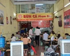 Nhượng quán bún cá 3 tầng, có lượng khách quen ổn định phố Dịch Vọng Hậu, Cầu Giấy