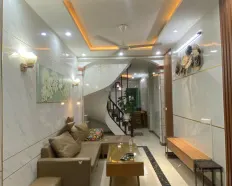 Chính chủ cho thuê nhà ngõ 145 Quan Nhân