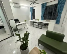 Cho thuê văn phòng KĐT Vạn Phúc City full nội thất như hình giá 5,5tr