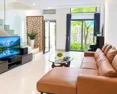 Cho thuê nhà đẹp 2PN khu Mỹ An gần sông