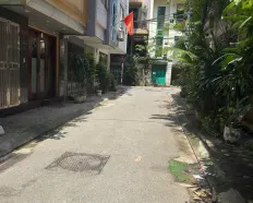 Cho thuê nhà ngõ Oto phố Văn Cao 50m2x5 Tầng, giá 21tr/th