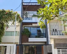 Cần bán gấp căn nhà 3 tầng giá rẻ đường Cồn Dầu 2 thuộc phường Hoà Xuân Tp Đà Nẵng