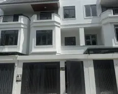 Cho thuê NR 6PN + 7WC, 450m2 tại Khu dân cư Khang An, 35 triệu VND tiện làm VP công ty kết hợp ở.