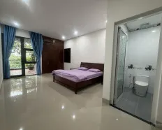 Nhà đẹp 4 tầng ngay biển Nguyễn Tất Thành, sát Hồ Tùng Mậu - chỉ 100 tr/m2 - giá tốt khu vực