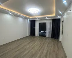 Cho thuê nhà Nguyễn Chí Thanh-Vũ Ngọc Phan: 60m2 5 tầng, phân lô ô tô đỗ cửa thoải mái, 20tr/th