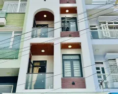 Cho thuê nhà nguyên căn đường Phan Huy ích P12 Gò vấp 4.2 x 18 trệt 3 lầu hẻm 10m thông