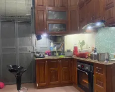 Cho thuê nhà nguyên căn đường phán bá vành. ô tô đỗ cửa.