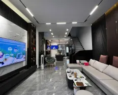 Chủ cần bán nhanh! Nhà 3 tầng đẹp đường Bùi Thiện Ngộ, khu sinh thái Hòa Xuân