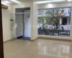 Cho thuê nhà nguyên căn P. Tân Hưng TK văn phòng + ở (nội thất cơ bản) giá: 45tr LH: 0931 353