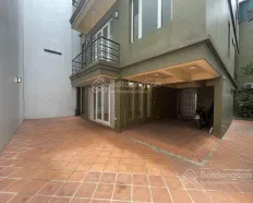 Cho thuê nhà đất rộng Tây Hồ, Hà Nội. DT: 280m2. Giá: 65.000.000đ/th