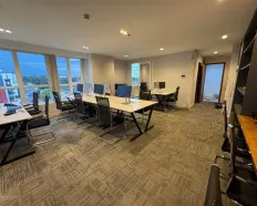 Mình cần bán văn phòng The Prince Residence / Giá bán: 4,1 tỷ - Diện tích: 39m2 - PL: Sổ hồng