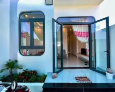 Vợ chồng trẻ làm vsip 1 tỷ 150 triệu có ngay nhà riêng, sân đậu ô tô!