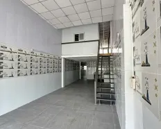 Cho thuê nhà nguyên căn. Gác lửng có 3 phòng ngủ 3 toilet Dt 4x20m LH 0904 658