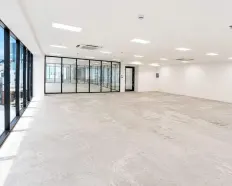 Building ngay Bitexco Nguyễn Thái Bình. Q1, DT 150m giá ; 45tr. ( siêu đẹp không cột )