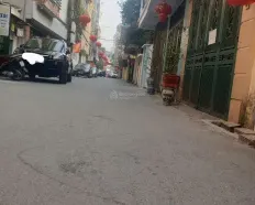 Cho thuê nhà Ngô Quyền, Hà Đông, ngõ ô tô tránh, 65m², 2 tầng, 4N2VS, 9.5tr