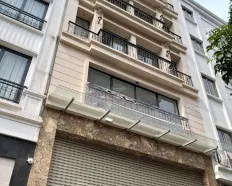 Cho thuê nhà phân lô Thái Hà, 80m2 - 6 tầng - thang máy, làm văn phòng, trung tâm dạy học.