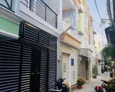 Nhà NC - Nguyễn Hữu Cảnh - 4x12m - trệt lầu - 2PN 2WC - 15 triệu TL - Hằng 0906 656 *** xem nhà ngay