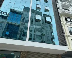 Cho thuê cả nhà ngõ Dịch Vọng Hậu, 110m2, xây 6 tầng + 1 hầm, có thang máy, PCCC