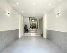 Nhà nguyên căn Cư Xá Ngân Hàng Quận 7, 4x19m, 4PN, full nội thất, giá 35 triệu/tháng