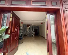 Cho thuê nhà ngõ 117 Thái Hà 65m x5T ngõ ô tô đỗ cửa