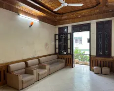 Cho thuê nhà tại Nguyễn Xiển 50m2 x 5 tầng, giá 12tr