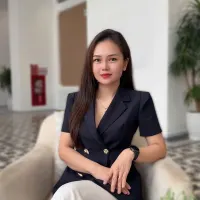 Cho thuê studio view biển, tầng cao, 12 triệu cho diện tích 30m2, nội thất cao cấp.
