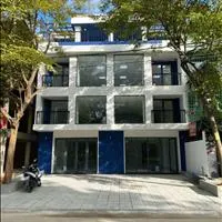 Cho thuê nguyên căn Shophouse 545m² sàn tiện làm Văn phòng, showroom, siêu thị mini