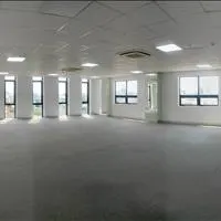 Văn phòng mới đẹp ngay Núi Thành – giá rẻ, có sẵn nội thất