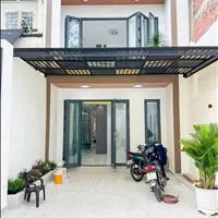 Nhà full nội thất - vào ở liền - ngay cổng chào Bình Dương chỉ 1,6 tỷ