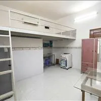 Phòng trọ 30m2, full nội thất, chỉ việc xách vali vào ở