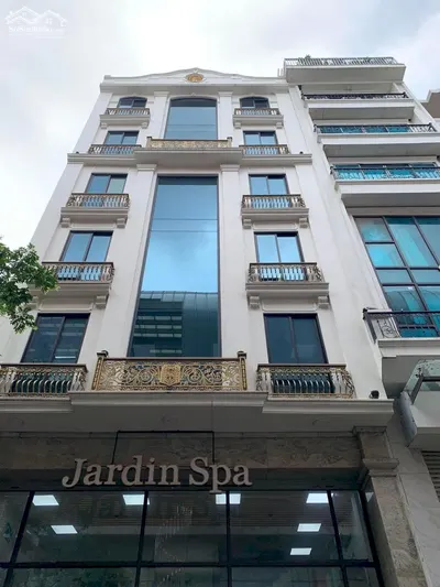 Bán nhà mặt phố Huế, 10 tầng, thang máy có hầm 300m2, mặt tiền 9m