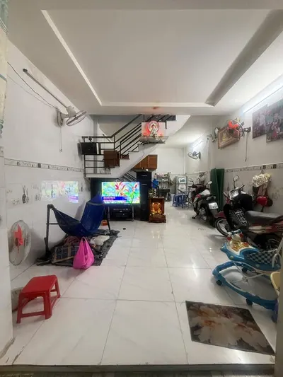 Bán nhà 1 lầu suốt, 4x10m, 2 phòng ngủ, 2 WC, hướng Tây, Vĩnh Lộc, Thanh Hóa