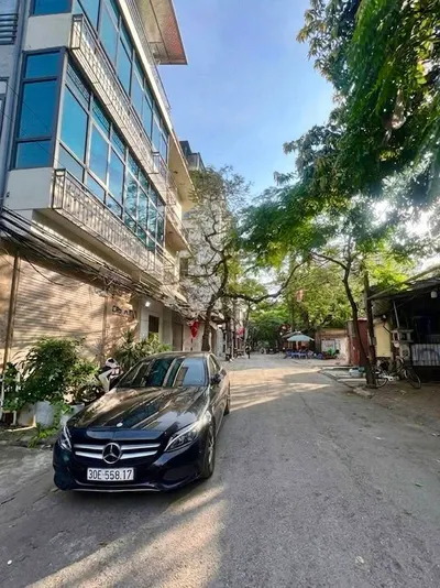 Bán nhà riêng quận Cầu Giấy, thành phố Hà Nội giá 22.5 tỷ