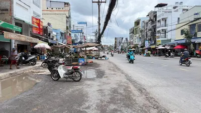 Cho thuê nguyên căn MT Nguyễn Thị Định, P. Cát Lái 5x30m nở hậu, trệt 2 lầu giá 60 tr/tháng